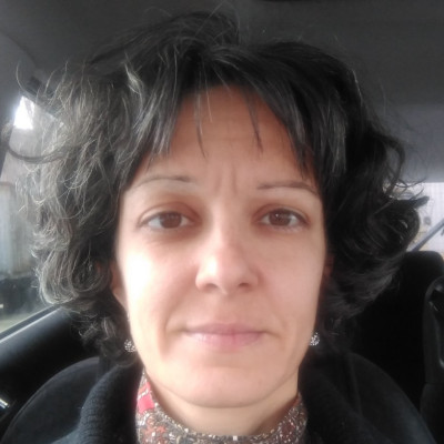 Елена Попова
